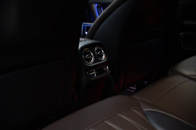 Vehicle Image 36