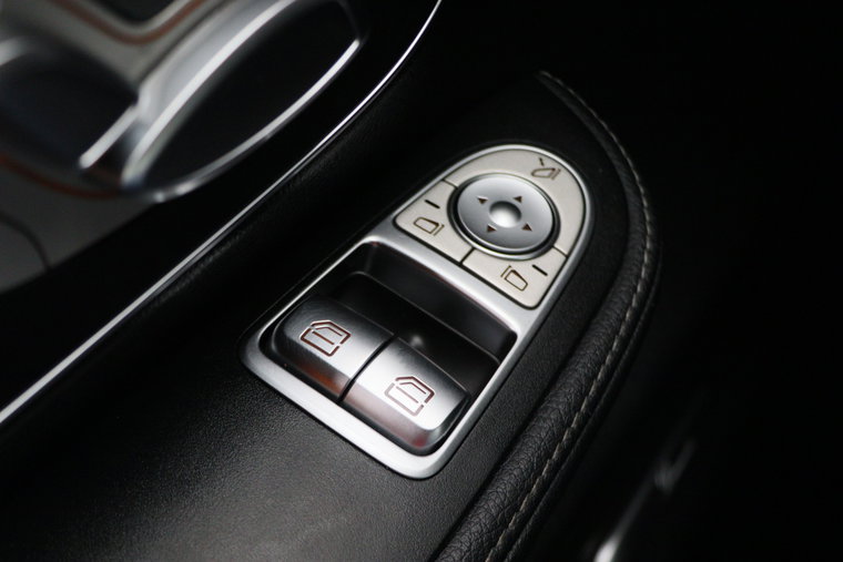 Vehicle Image 39