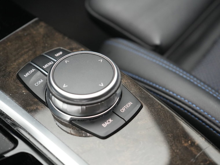 Vehicle Image 37