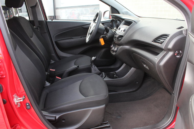 Vehicle Image 9