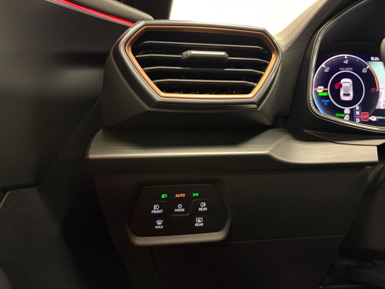Vehicle Image 39