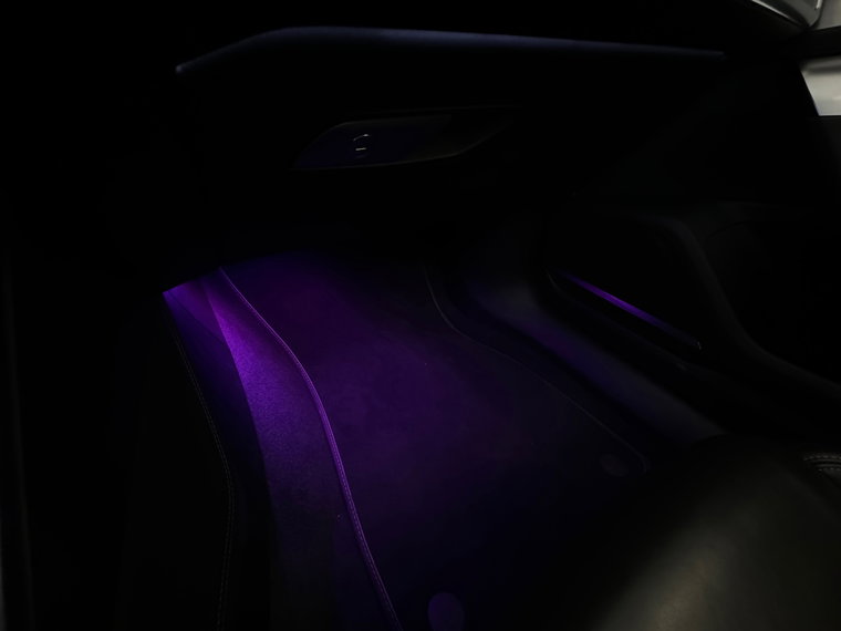 Vehicle Image 44