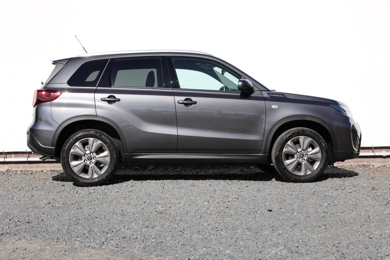 Vehicle Image 12