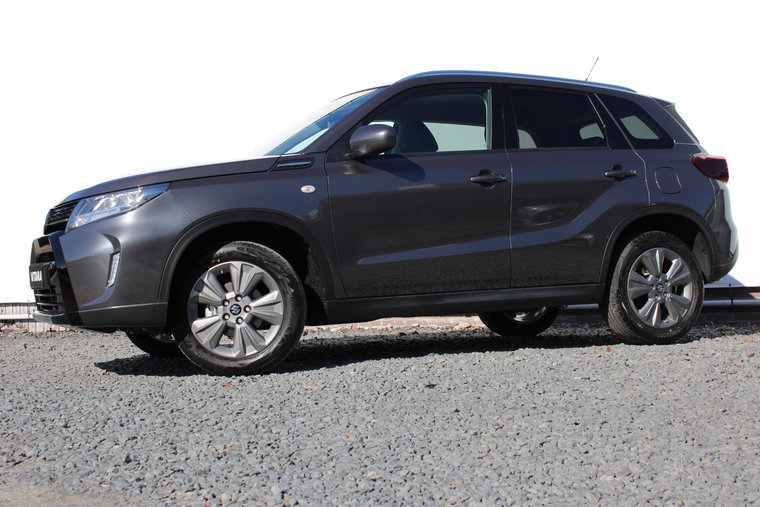 Vehicle Image 8