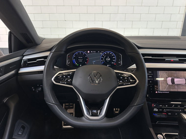 Vehicle Image 37