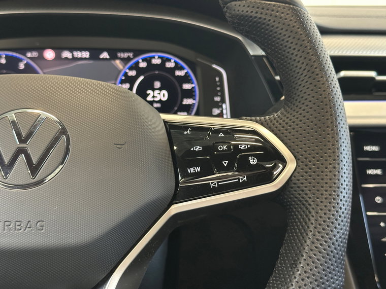 Vehicle Image 40