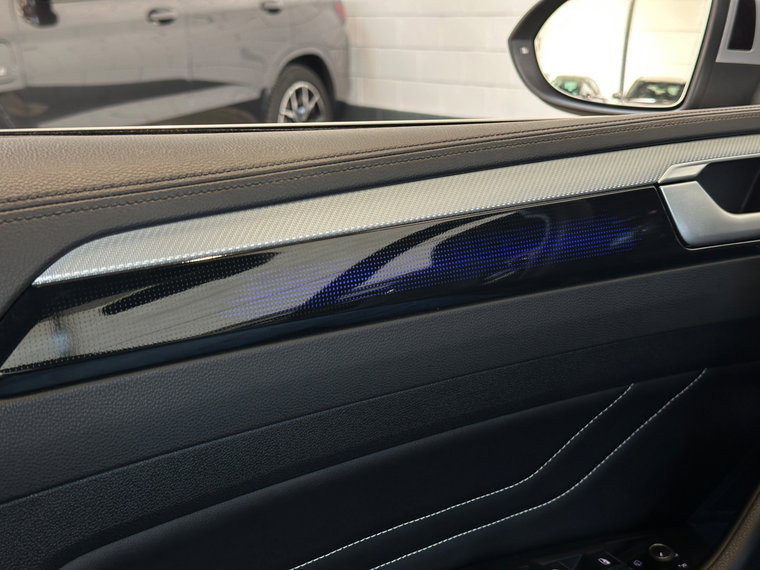 Vehicle Image 45
