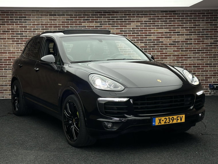 Vehicle Image 33