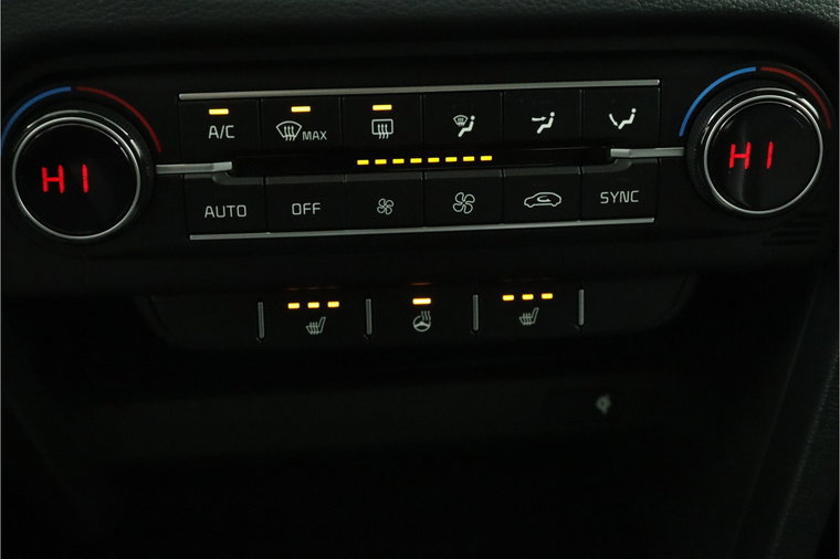 Vehicle Image 27