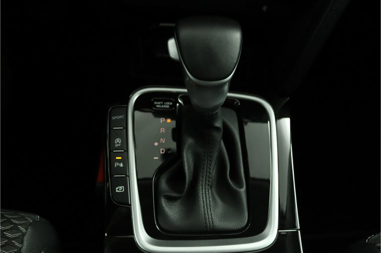 Vehicle Image 28