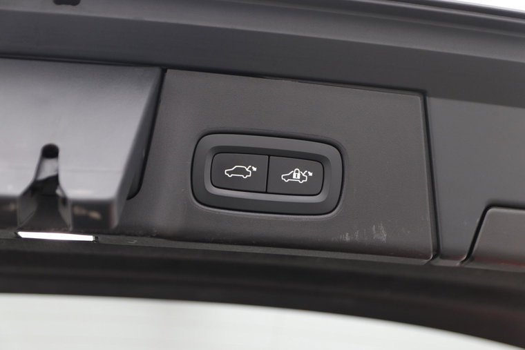 Vehicle Image 52