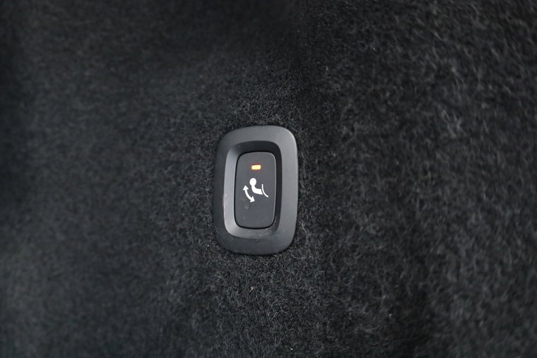 Vehicle Image 39