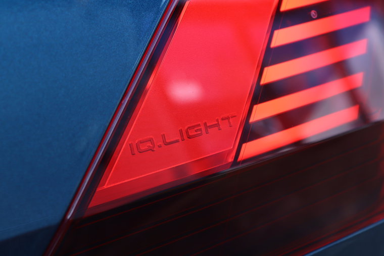Vehicle Image 37
