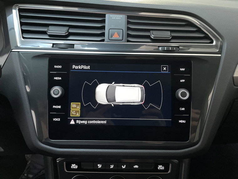 Vehicle Image 22