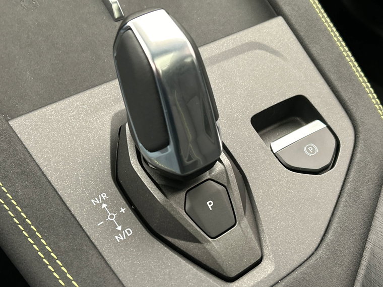 Vehicle Image 47