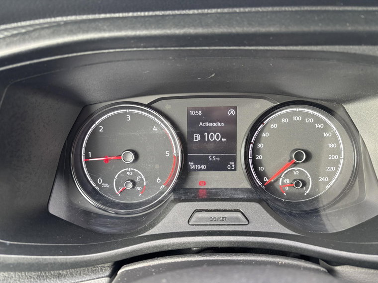 Vehicle Image 27