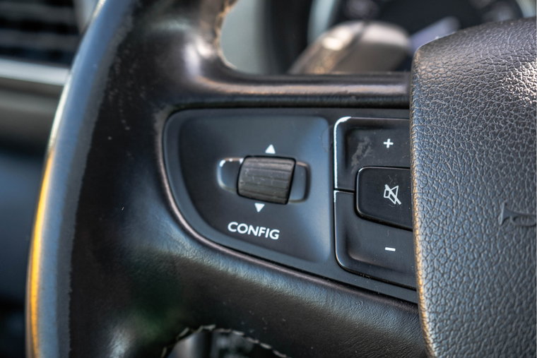 Vehicle Image 18