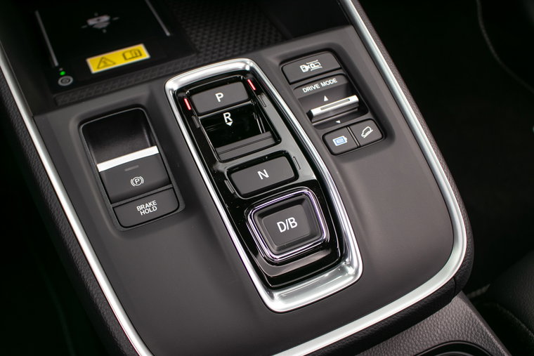 Vehicle Image 32