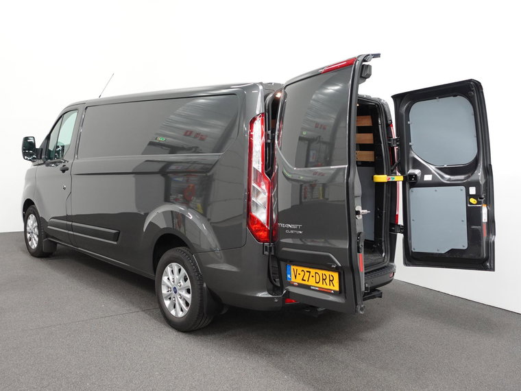 Vehicle Image 38