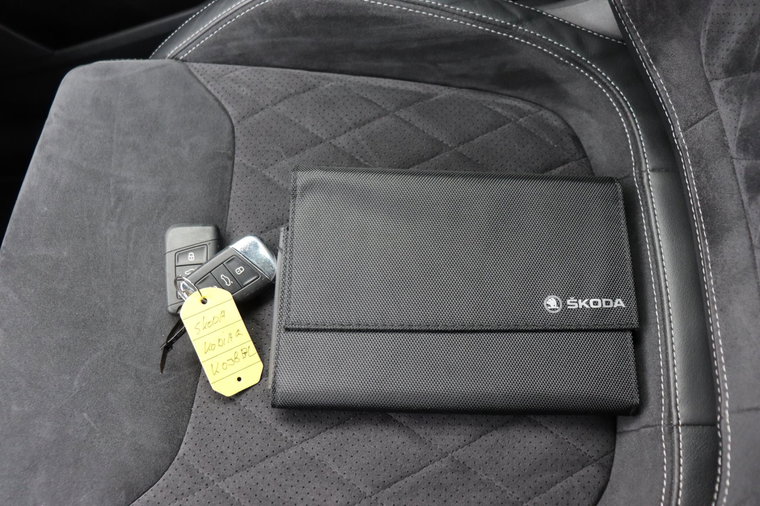 Vehicle Image 36