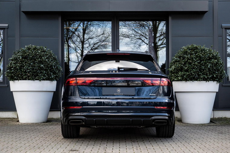 Vehicle Image 30