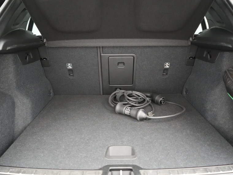 Vehicle Image 46