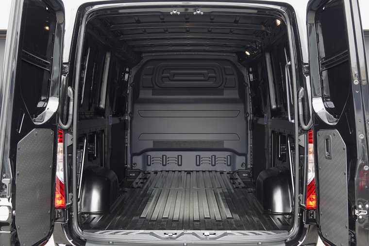 Vehicle Image 21