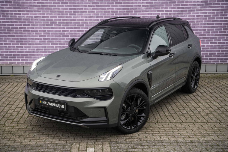 Vehicle Image 12