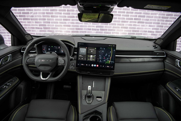 Vehicle Image 9
