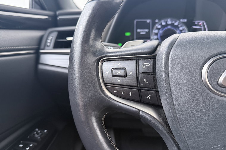 Vehicle Image 20