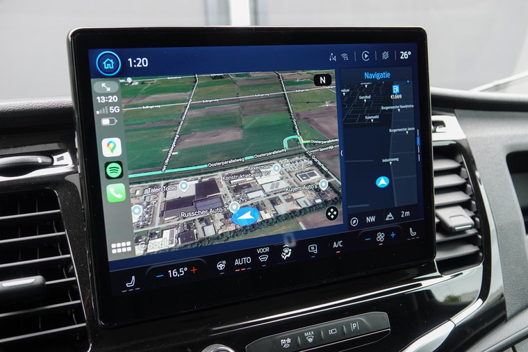 Vehicle Image 10