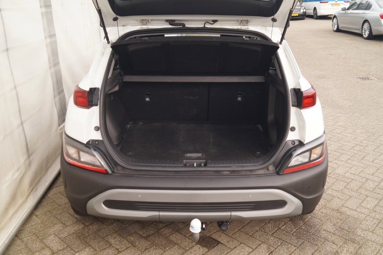 Vehicle Image 32