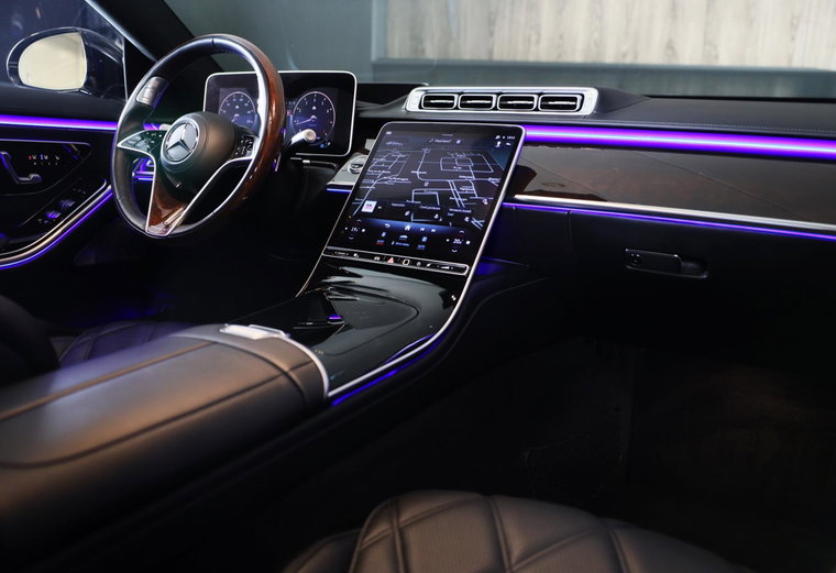 Vehicle Image 7