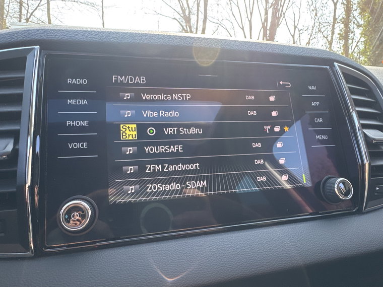 Vehicle Image 32