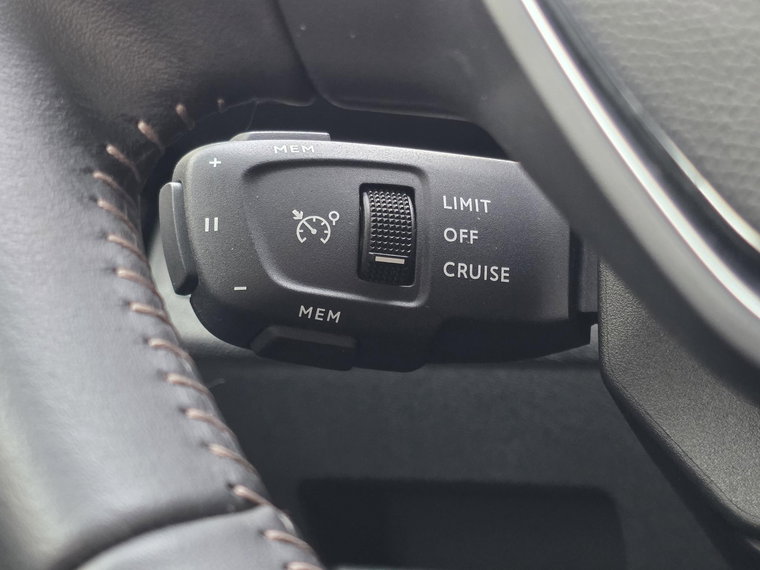 Vehicle Image 27