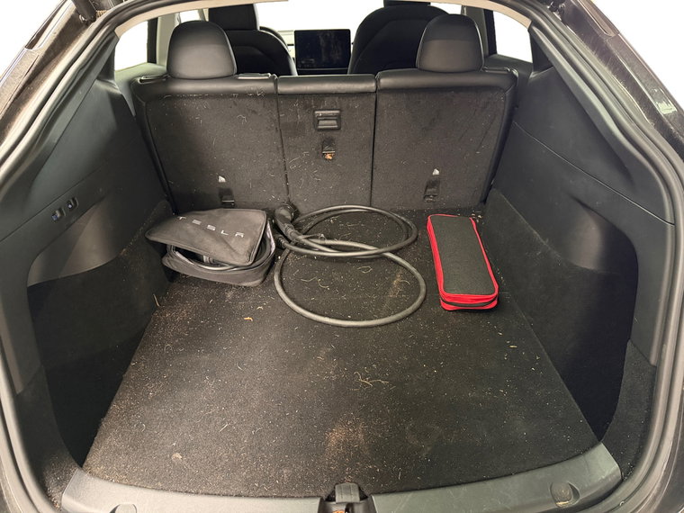 Vehicle Image 24
