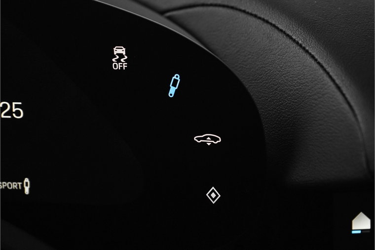 Vehicle Image 39
