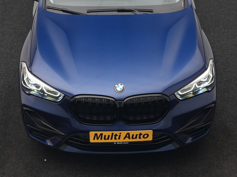 Vehicle Image 36