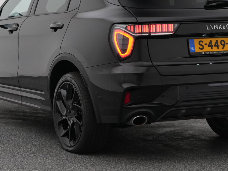 Vehicle Image 18