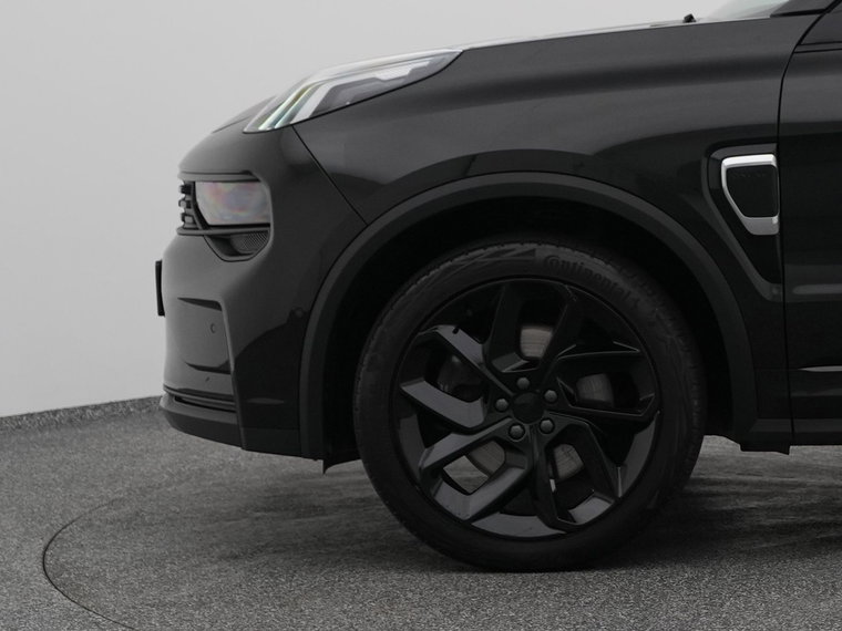 Vehicle Image 21