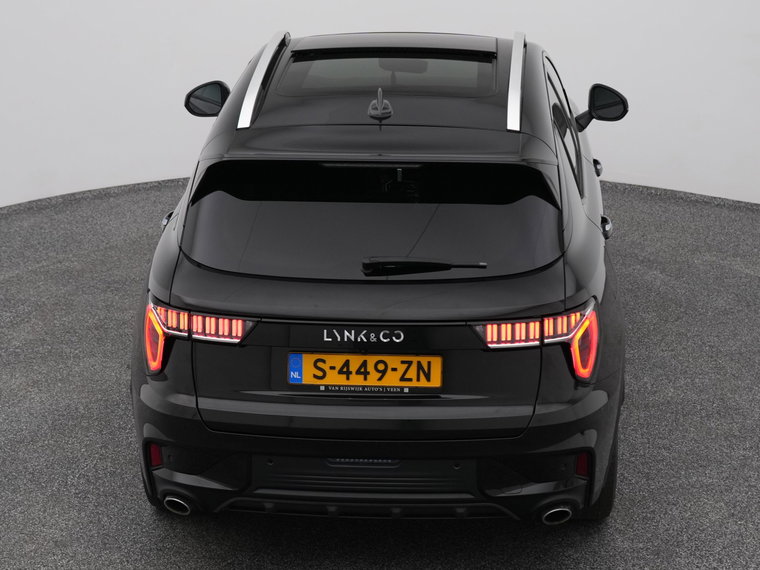 Vehicle Image 28