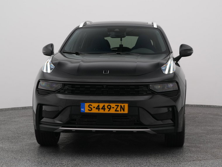 Vehicle Image 9