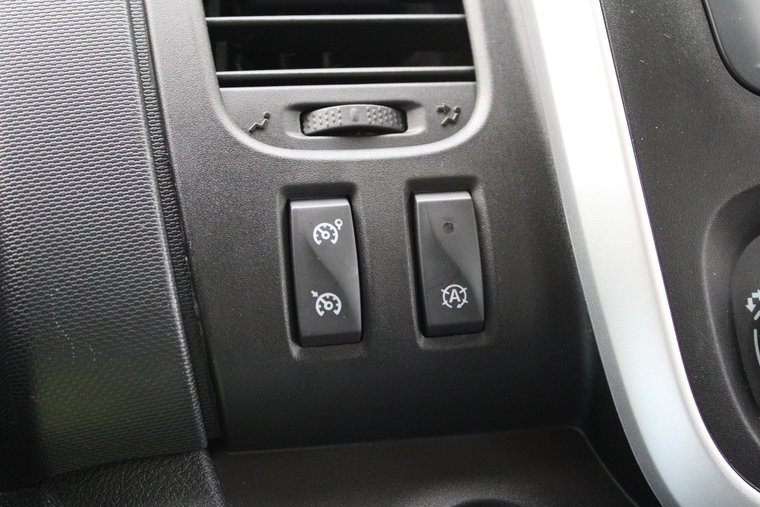 Vehicle Image 24