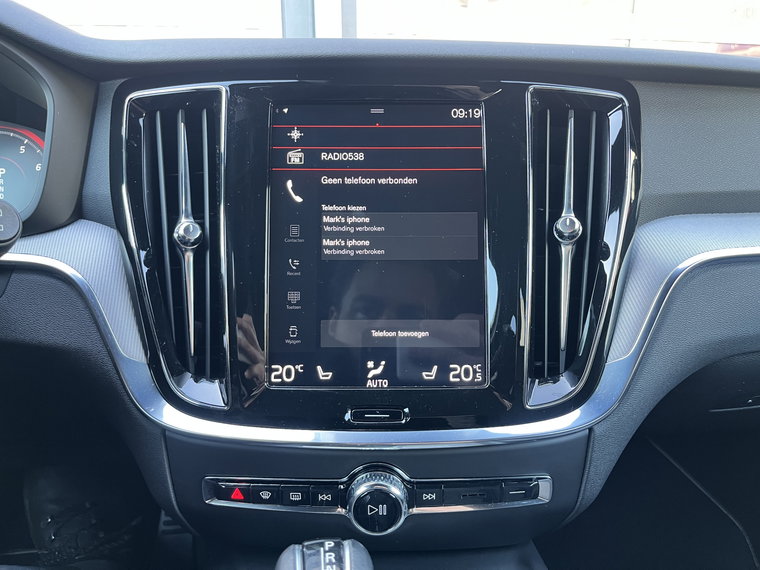 Vehicle Image 38