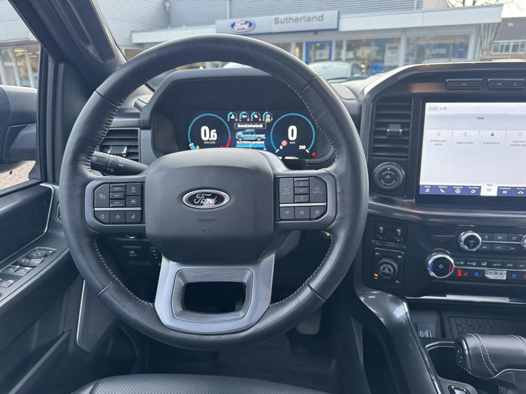 Vehicle Image 13