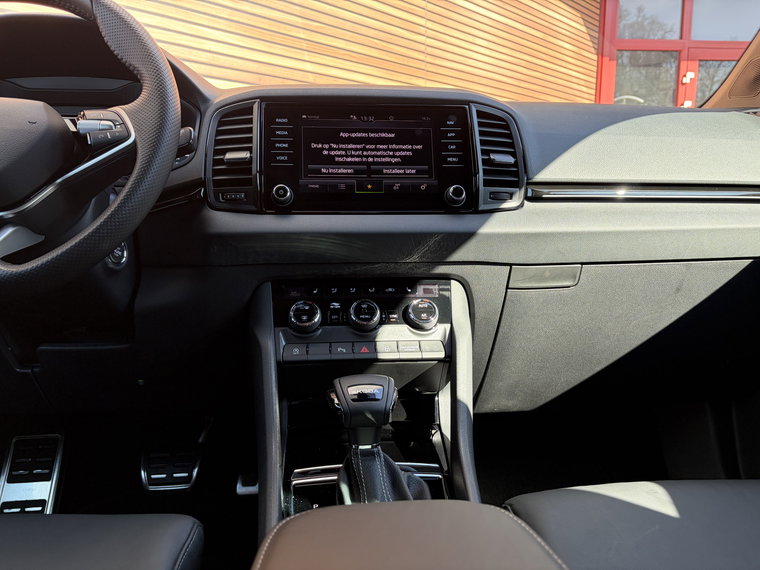 Vehicle Image 36