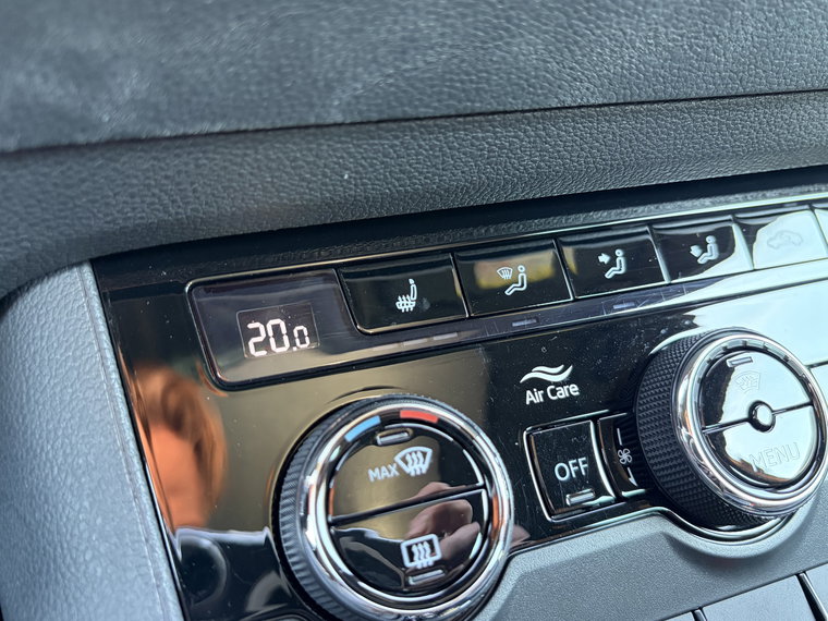 Vehicle Image 41