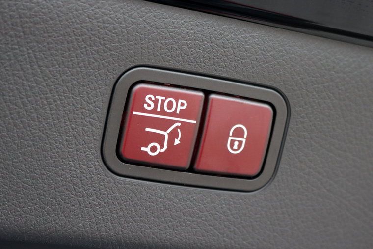 Vehicle Image 37
