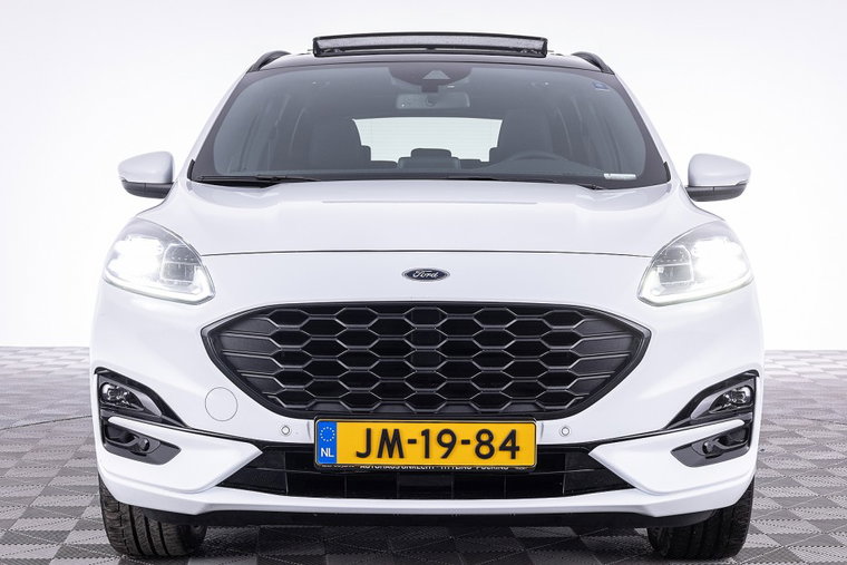 Vehicle Image 32