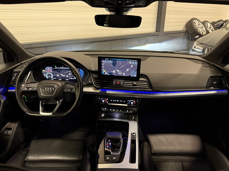 Vehicle Image 15